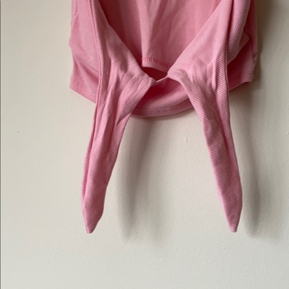 Crop top - Picture 3 of 3